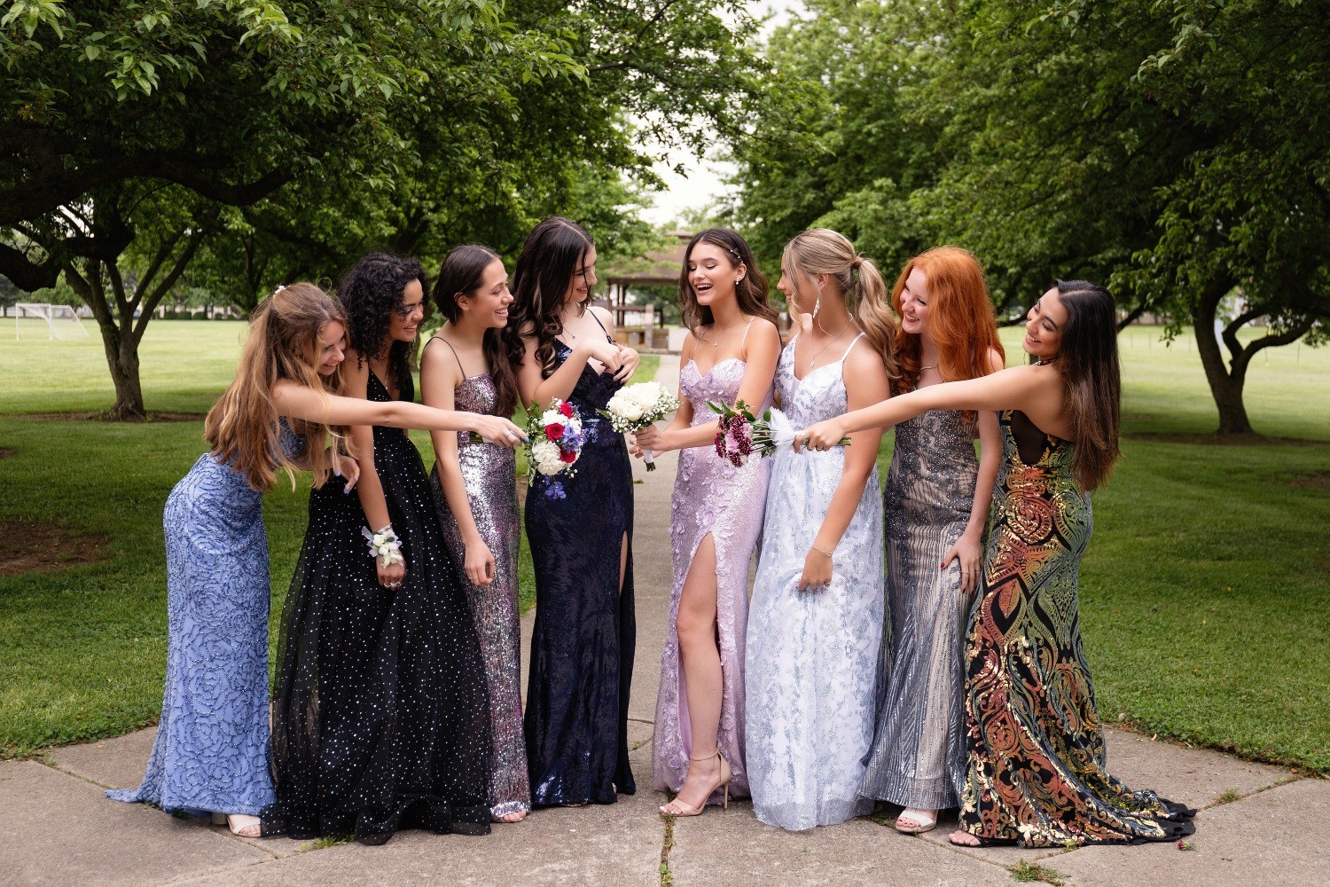 Exploring Prom Photography Trends and Poses in 2024 – Couture Candy